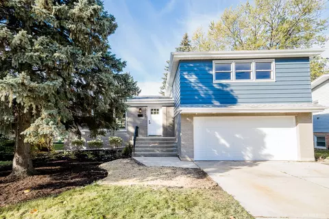 17700 71st Ave, Tinley Park, IL 60477