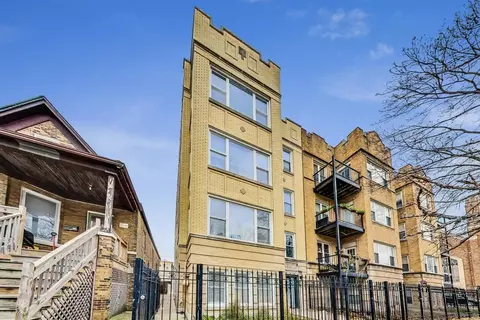 4450 N Drake Ave #G, Chicago, IL 60625