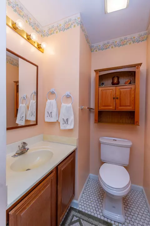 1408 Creekside Ct, Elgin, IL 60123 photo 13