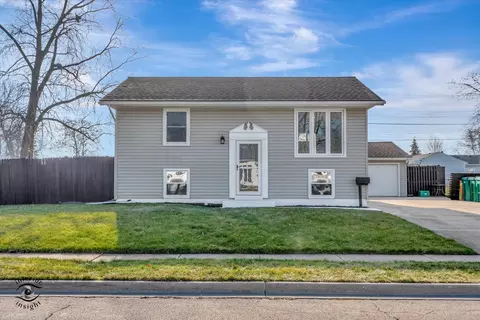 201 Healy Ave, Romeoville, IL 60446