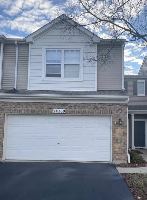 24360 Leski Ln, Plainfield, IL 60585