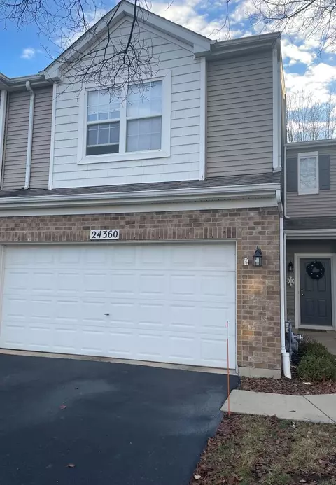 24360 Leski Ln, Plainfield, IL 60585 photo 2