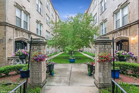 4510 N Ashland Ave #3E, Chicago, IL 60640