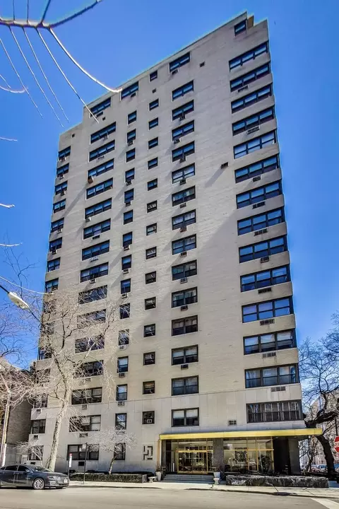 1335 N Astor St #7B, Chicago, IL 60610