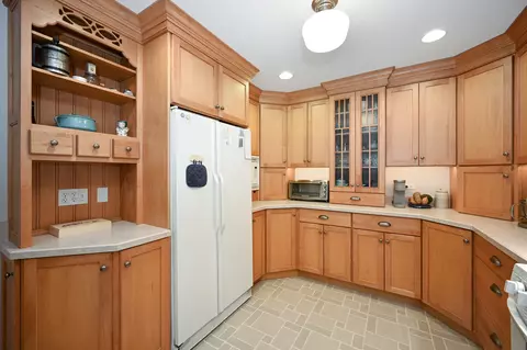 992 Dartmouth Dr, Wheaton, IL 60189 photo 13