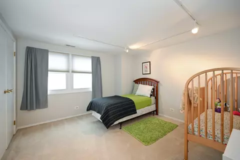 992 Dartmouth Dr, Wheaton, IL 60189 photo 26