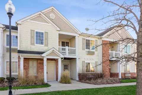 124 Bertram Dr #N, Yorkville, IL 60560