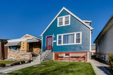 7644 W 63rd Pl, Summit, IL 60501