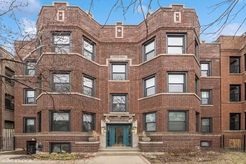 4749 N Beacon St #3, Chicago, IL 60640