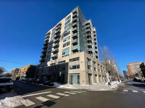 1000 W Leland Ave #10H, Chicago, IL 60640