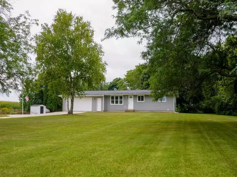 21815 Harrelson Rd, Marengo, IL 60152