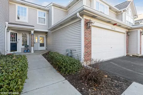 3056 Crystal Rock Rd, Naperville, IL 60564