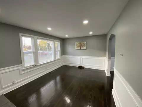 10107 S Forest Ave, Chicago, IL 60628 photo 6