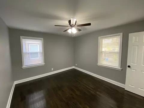 10107 S Forest Ave, Chicago, IL 60628 photo 8