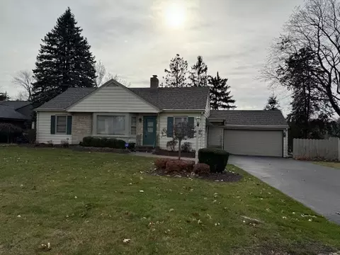 3307 N View Rd, Rockford, IL 61107