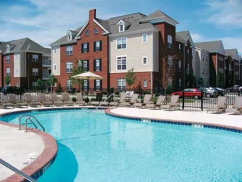 1901 N Lincoln Ave #211, Urbana, IL 61801