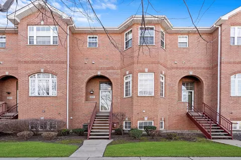 6457 W 64 Pl, Chicago, IL 60638