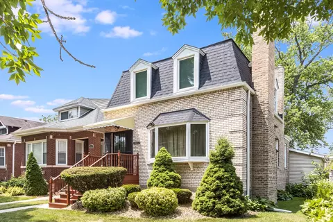 10632 S Wood St, Chicago, IL 60643