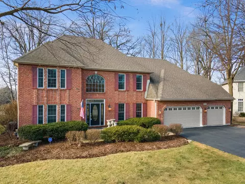 2609 Turnberry Rd, Saint Charles, IL 60174