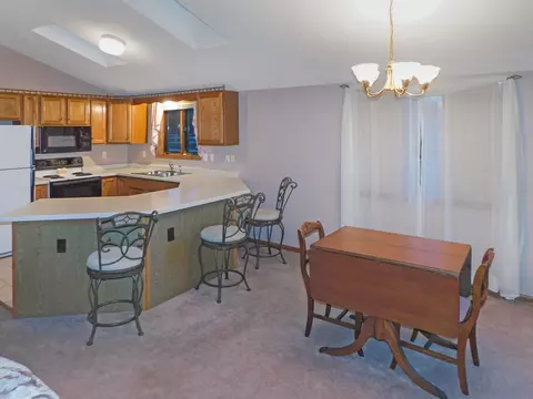 5706 Harrison St, Roscoe, IL 61073 photo 17