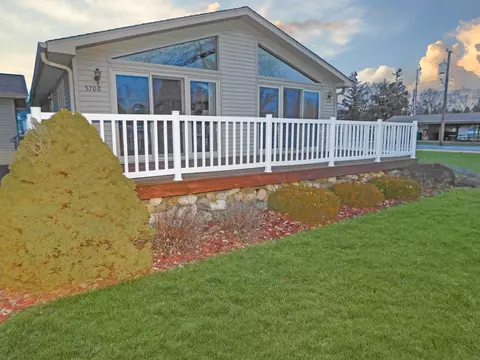5706 Harrison St, Roscoe, IL 61073 photo 25