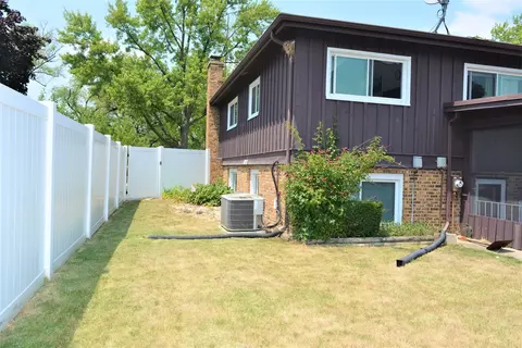 1709 W Stone Ave, Addison, IL 60101 photo 9