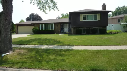1709 W Stone Ave, Addison, IL 60101