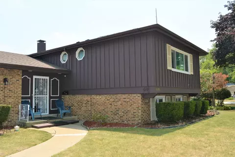 1709 W Stone Ave, Addison, IL 60101 photo 5