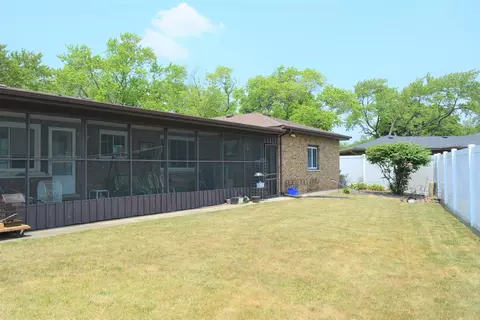 1709 W Stone Ave, Addison, IL 60101 photo 8