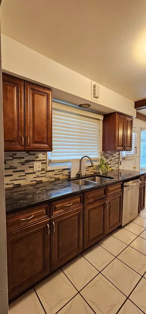 1709 W Stone Ave, Addison, IL 60101 photo 24