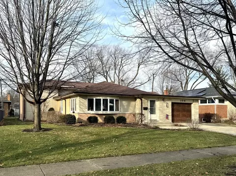 Undisclosed, Mount Prospect, IL 60056