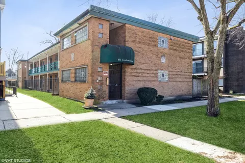 651 South Blvd #9, Oak Park, IL 60302