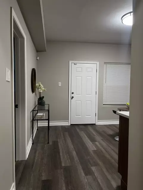 4236 S Champlain Ave, Chicago, IL 60653 photo 17