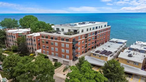 7625 N Eastlake Ter #401, Chicago, IL 60626