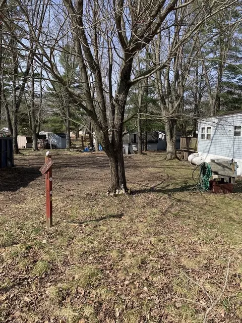 11240 Woodhaven, Sublette, IL 61367