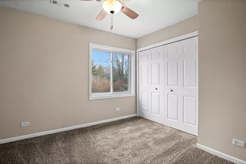 Bedroom - 40 W809 Bending Ln, Elgin, IL 60124 photo 1 of 1