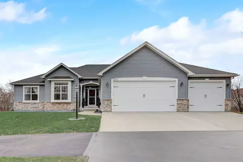 24307 84th St, Salem, WI 53168