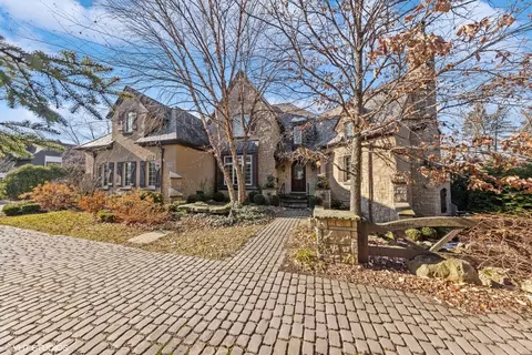 4500 Downers Dr, Downers Grove, IL 60515