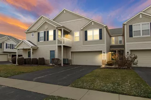644 Arbor Cir, Lakemoor, IL 60051 photo 2