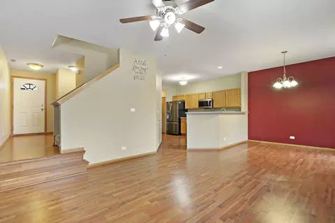 644 Arbor Cir, Lakemoor, IL 60051 photo 9