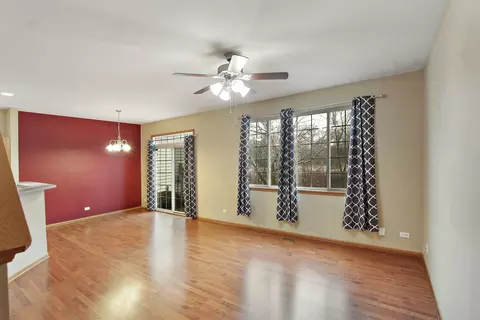 644 Arbor Cir, Lakemoor, IL 60051 photo 8