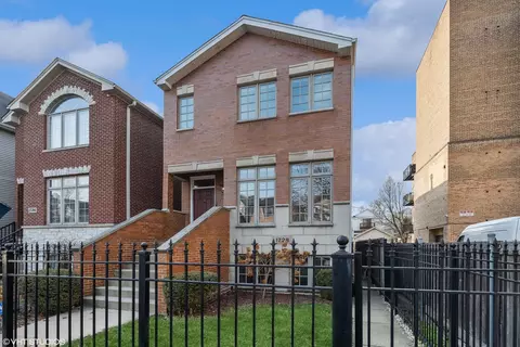 1728 N Maplewood Ave, Chicago, IL 60647