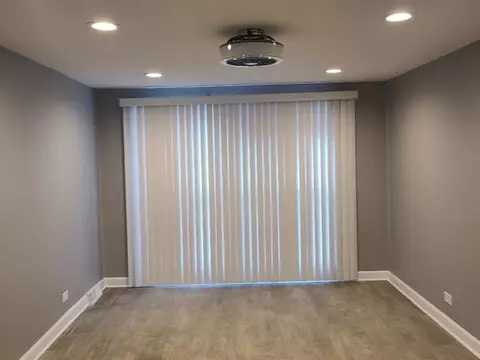 16455 Wolcott Ave, Markham, IL 60428 photo 5
