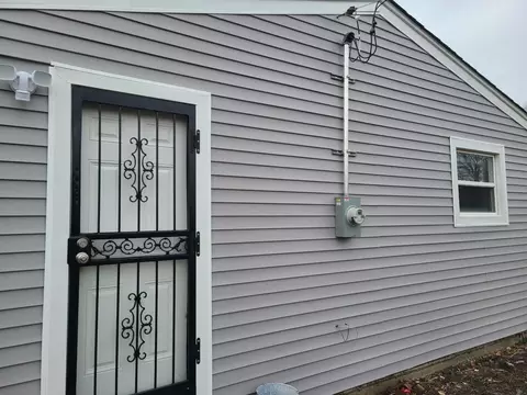 16455 Wolcott Ave, Markham, IL 60428 photo 2