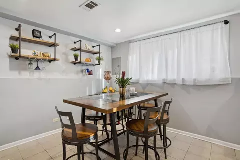 625 Case Pl, Evanston, IL 60202 photo 8