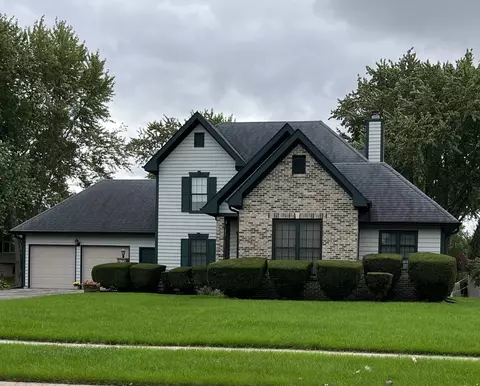 1210 Sunset Ter, Rochelle, IL 61068