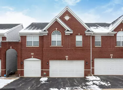 78 Allerton Dr, Schaumburg, IL 60194