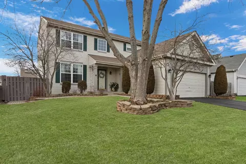 34200 N Needlegrass Dr, Round Lake, IL 60073