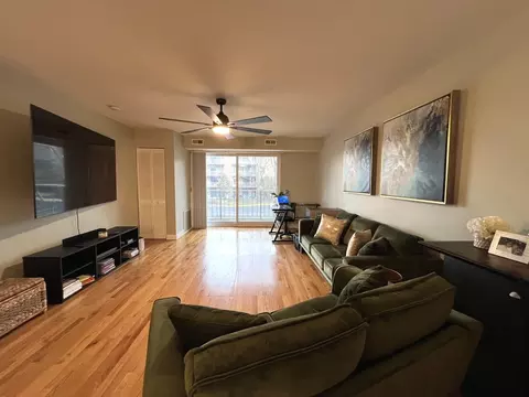 5400 Astor Ln #204, Rolling Meadows, IL 60008 photo 4