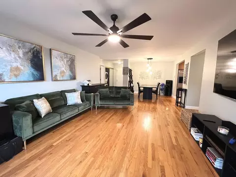 5400 Astor Ln #204, Rolling Meadows, IL 60008 photo 3
